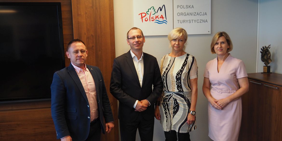 POT enters into cooperation agreement with the Historical Hotels of Poland Association